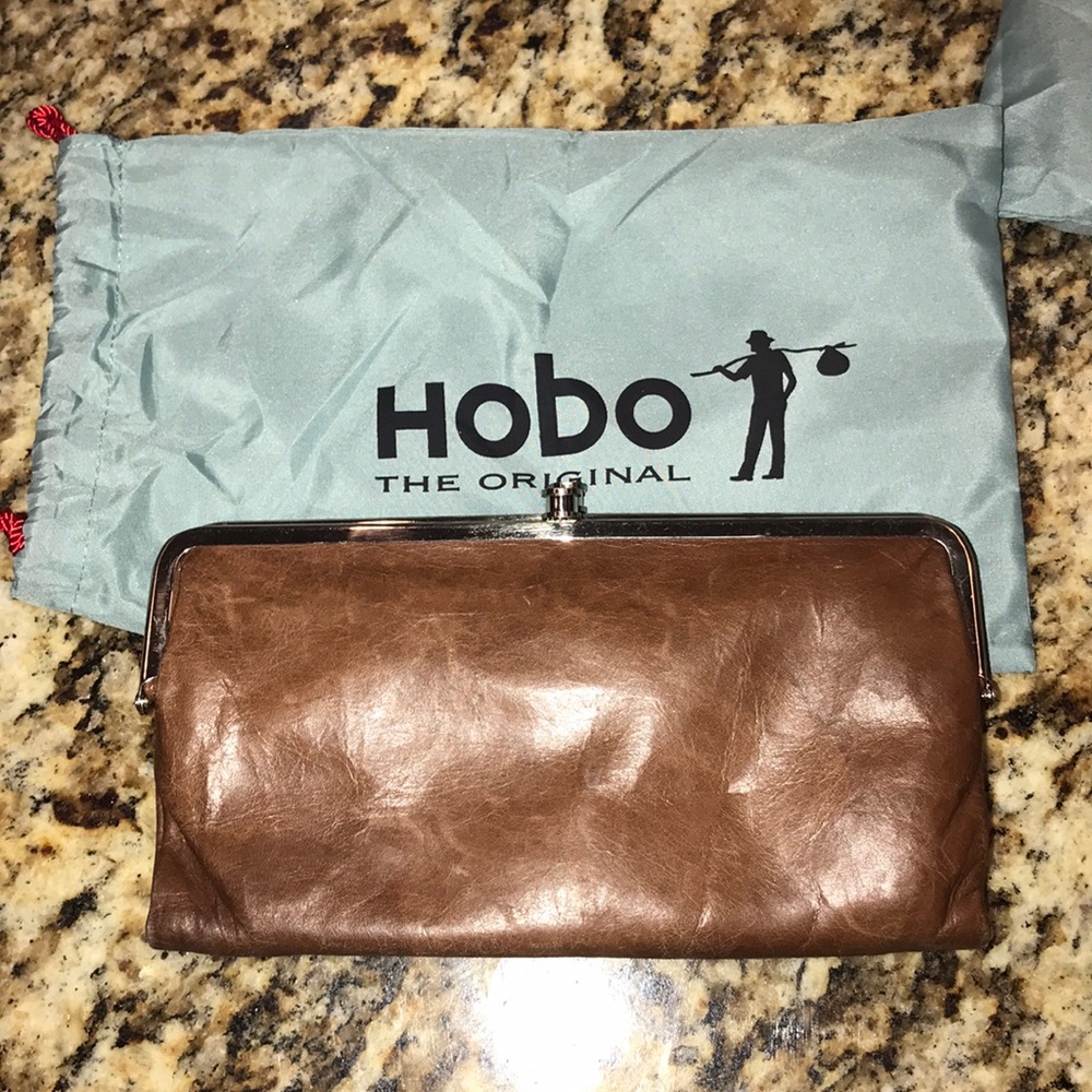 Hobo wallet clutch